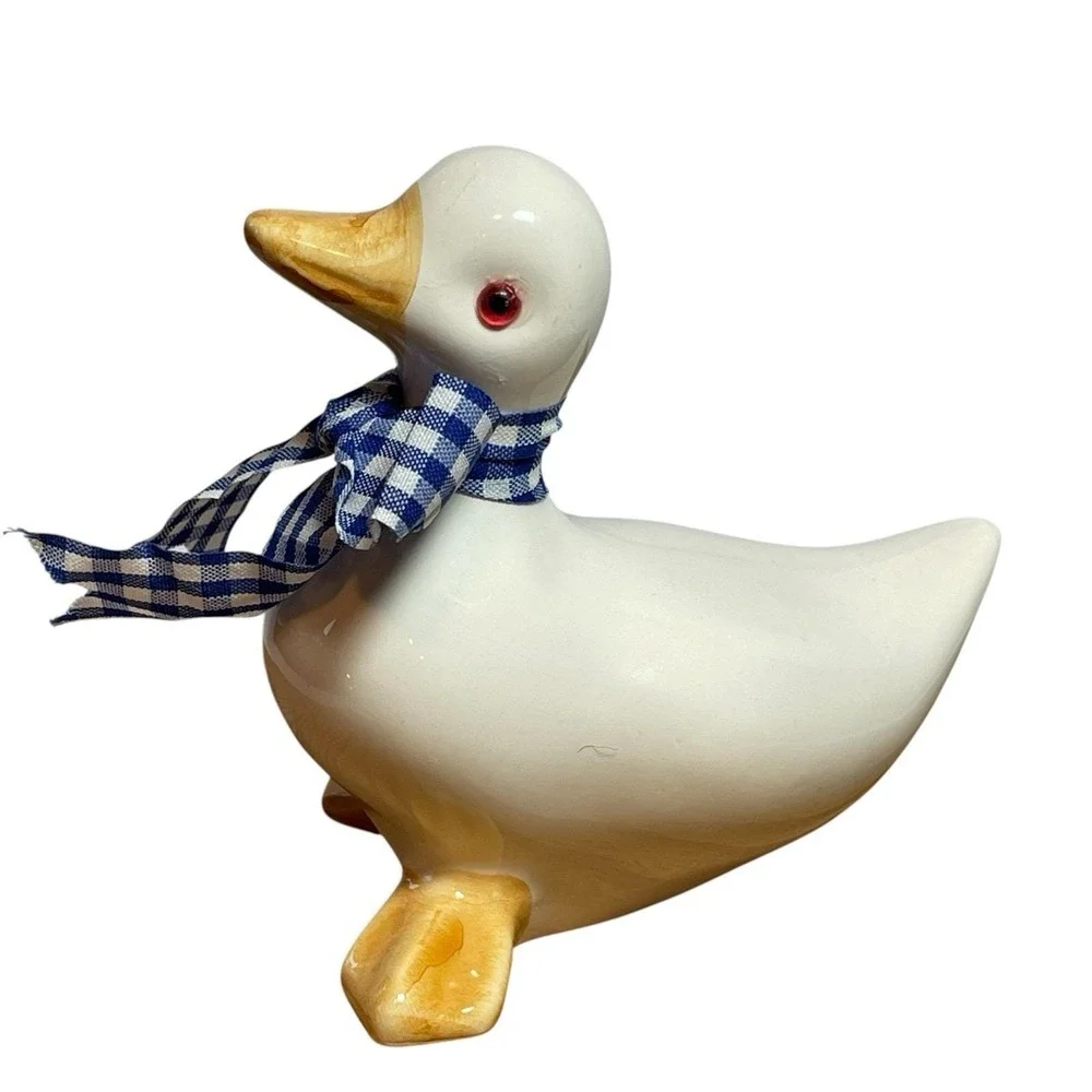 Ceramic Country Farmhouse Goose Blue Gingham Neck Ribbon & Red Beaded Eyes 5